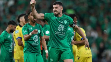 قنوات مجانية.. طريقة متابعة مباراة الخلود والأهلي في دوري روشن السعودي عبر الإنترنت